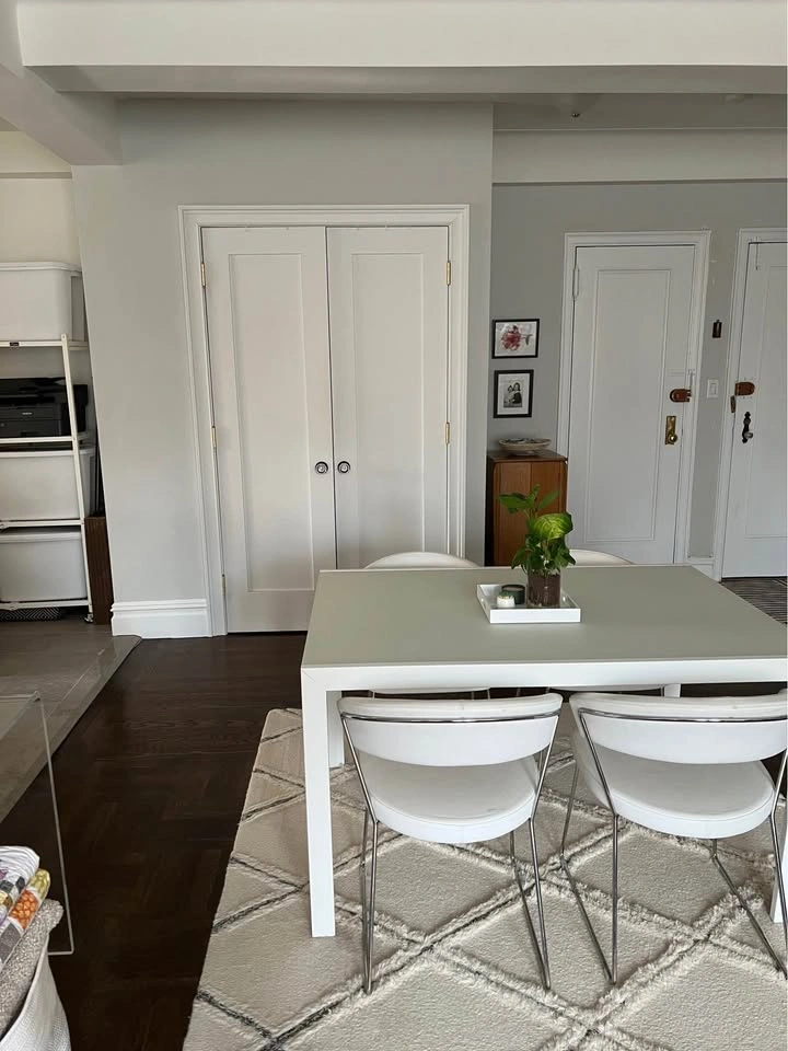 Calligaris White Key Extension Dining Table. Made in Italy. - photo 2