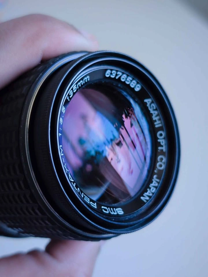 SMC Pentax-M 135mm f/3.5 Lens - photo 3