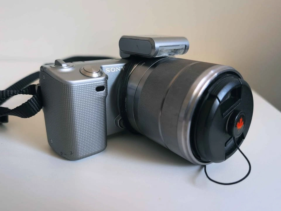 Sony NEX-5 - photo 3