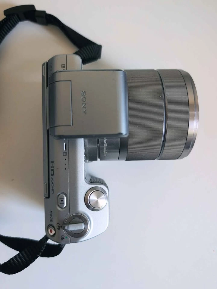 Sony NEX-5 - photo 5