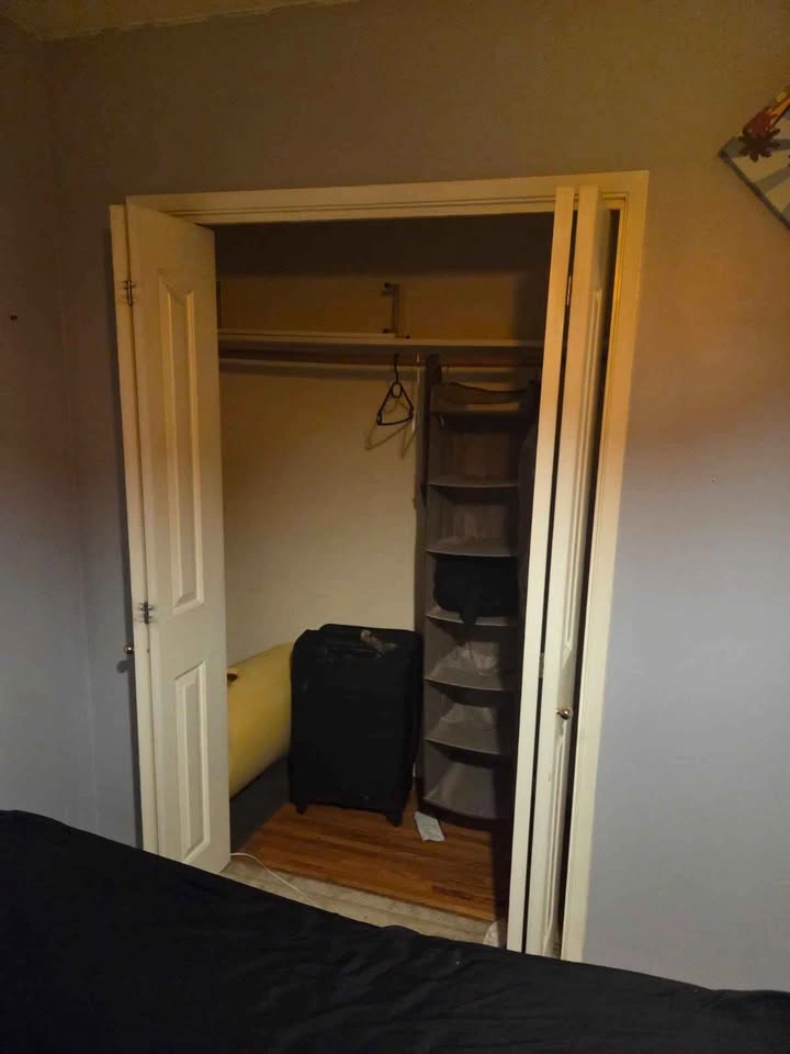 Private room for rent - photo 5