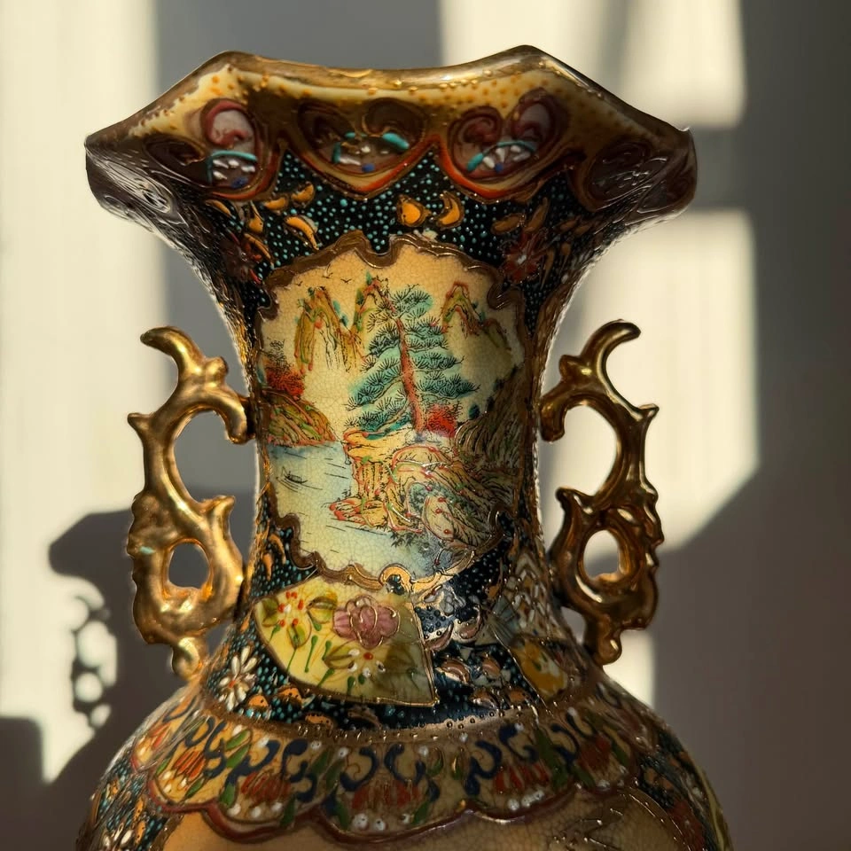 Large Vintage Royal Satsuma Style Porcelain Urn Vase - photo 4