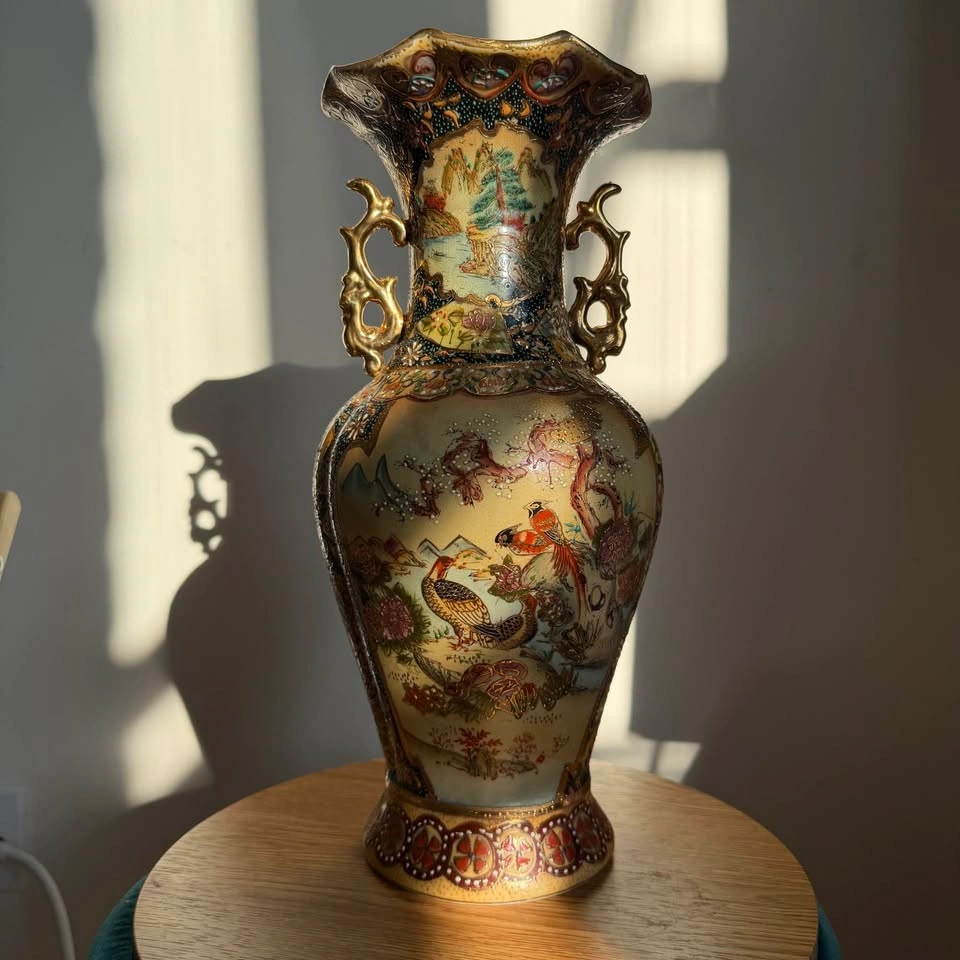 Large Vintage Royal Satsuma Style Porcelain Urn Vase - photo 5