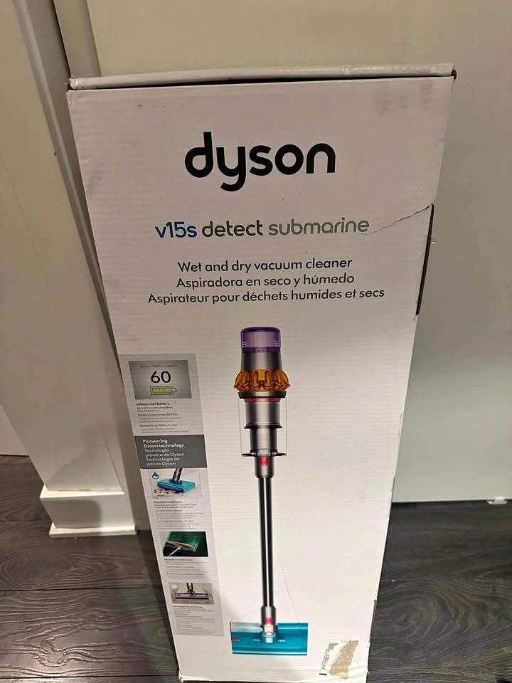 Dyson V15s Detect
