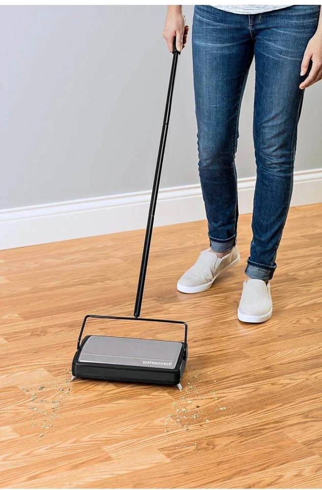 Bissell Sturdy Sweep Manual Sweeper