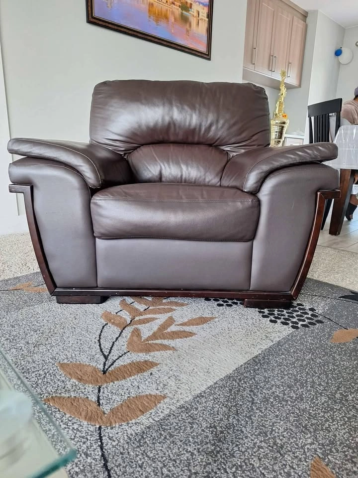 Leather Sofa - photo 2