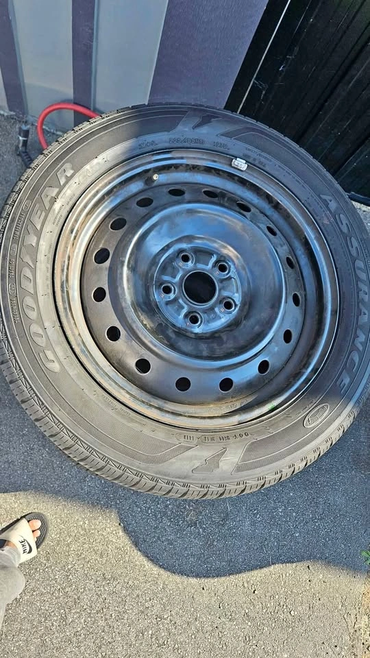2019 Subaru Legacy Rim Tire