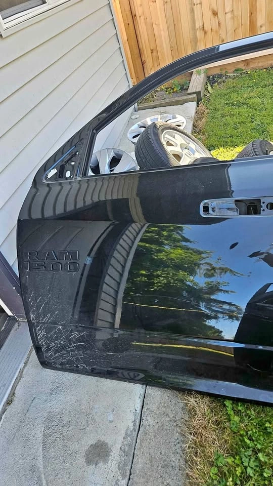 Dodge Ram 1500 Driver Side Door
