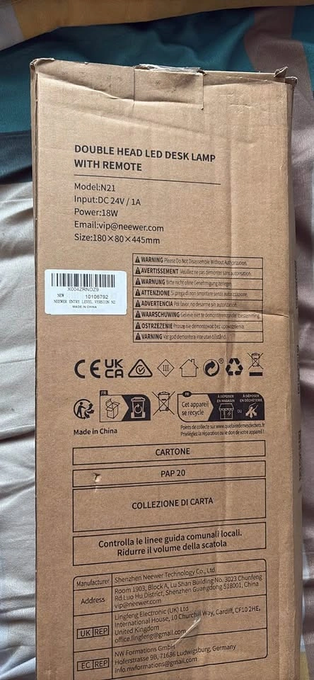 LED desk lamp - photo 2