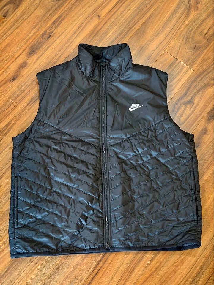 Nike Quilted Puffer Vest - XL