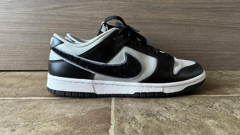 Nike Dunk Low (Chenille Swoosh/Black/Grey) - photo 2