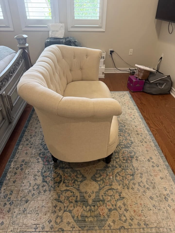 Lounge Accent Sofa - photo 4