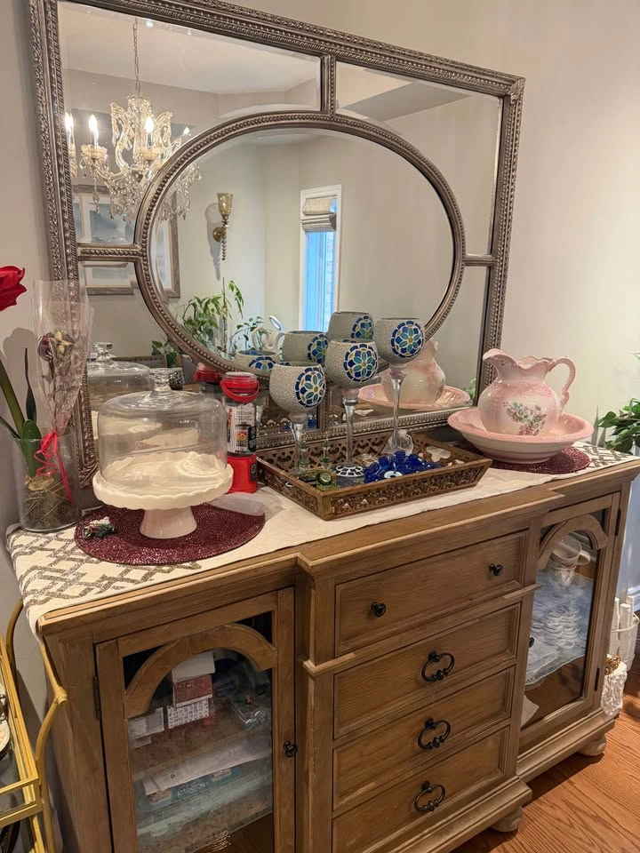 Buffet table from Ashley Furniture and Mirror - photo 3