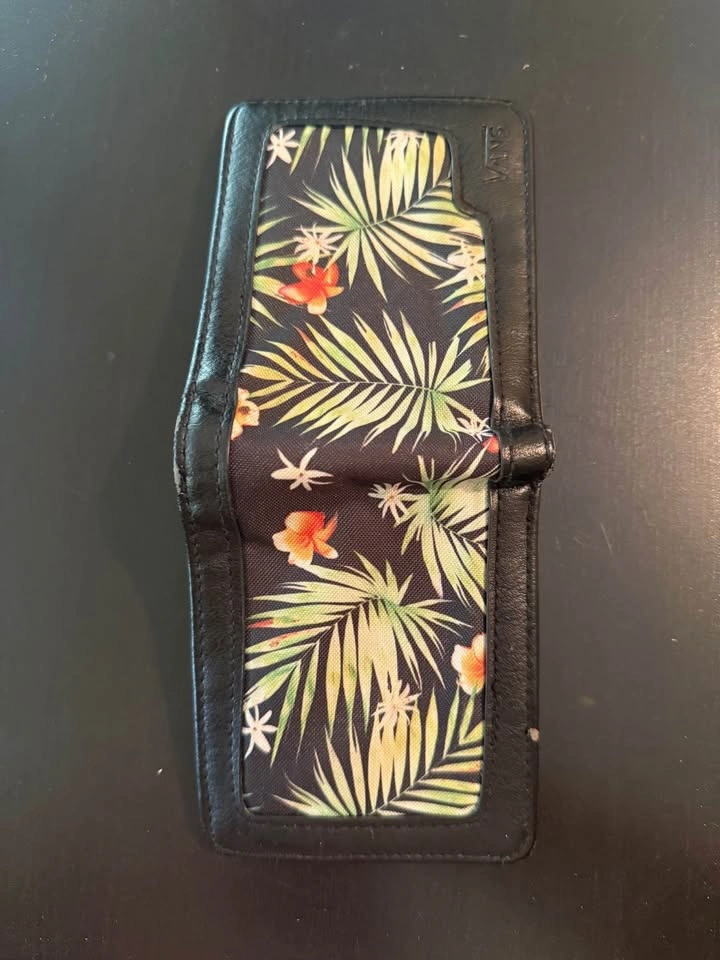 Vans Tropical Print Bifold Wallet - photo 4