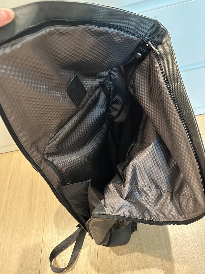 TUMI backpack - photo 3