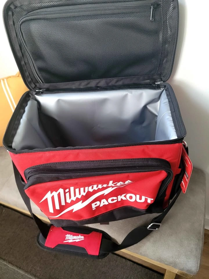 Milwaukee PACKOUT Cooler Bag - photo 3