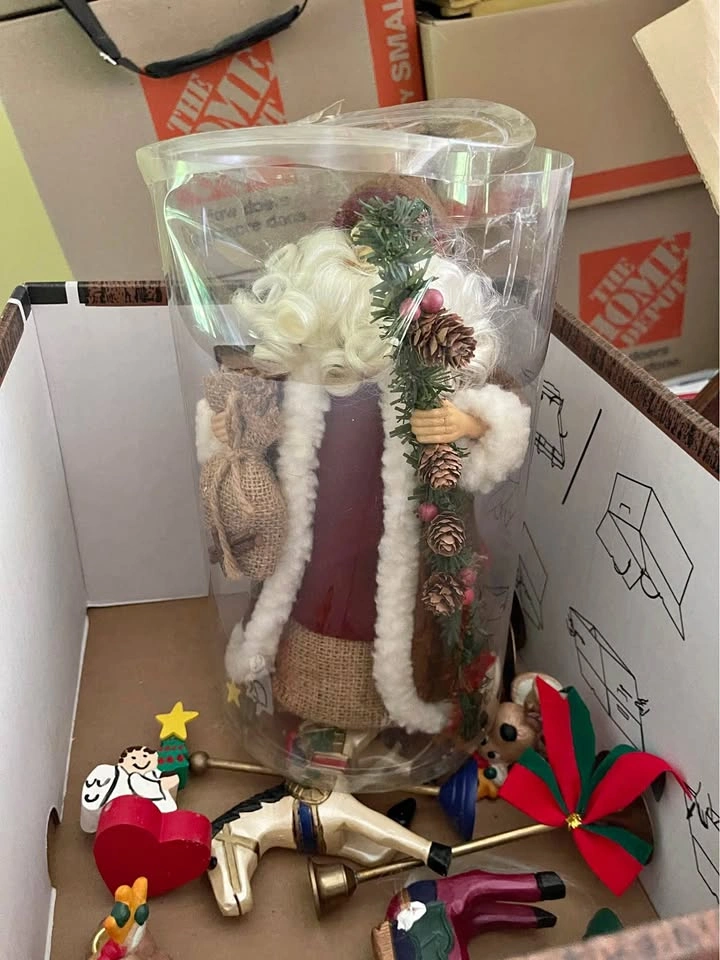 Santa figure - vintage find