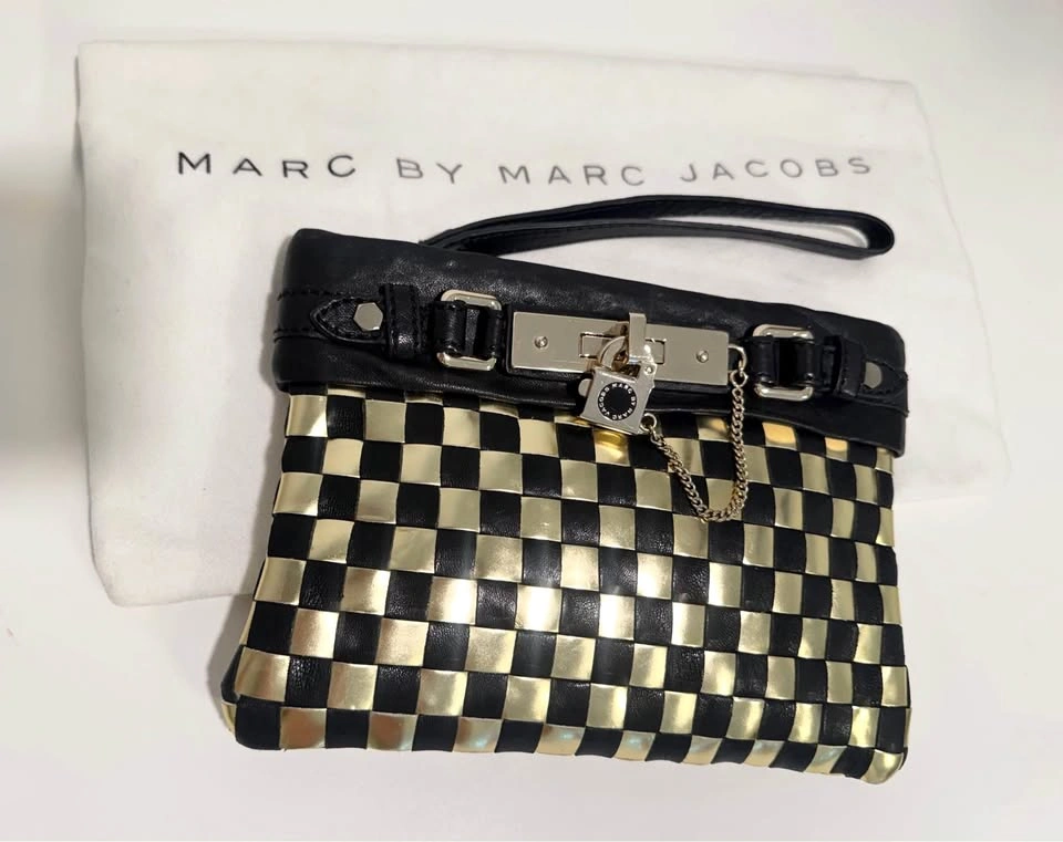 Authentic Marc by Marc Jacobs Leather Wristlet Clutch