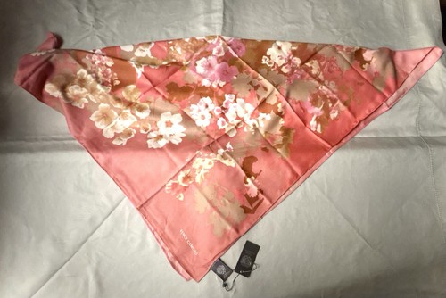 Vince Camuto Floral print Scarf - photo 2