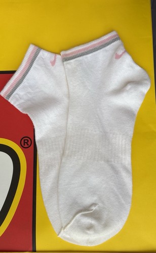 Nike Women's Dri-FIT Low Cut Socks #NWT size 9-11 - photo 3
