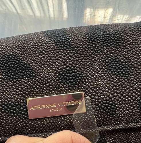 Adrienne Vittadini Studio Wallet RFID Protection embossed fold - photo 4