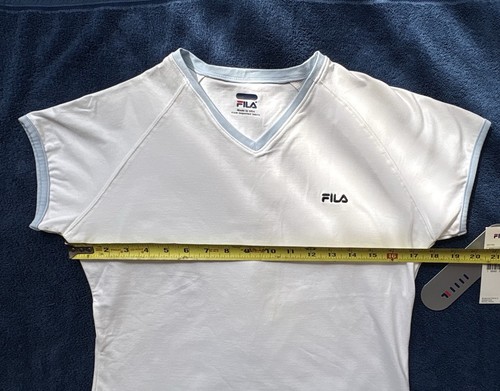 NWT FILA Alanno Women's V-Neck Tennis Top U21762 - photo 3