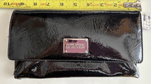 NWT Kenneth Cole Reaction Black Patent Trifold Clutch Wallet