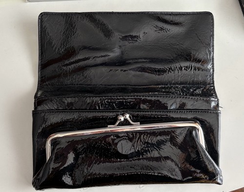 NWT Kenneth Cole Reaction Black Patent Trifold Clutch Wallet - photo 3