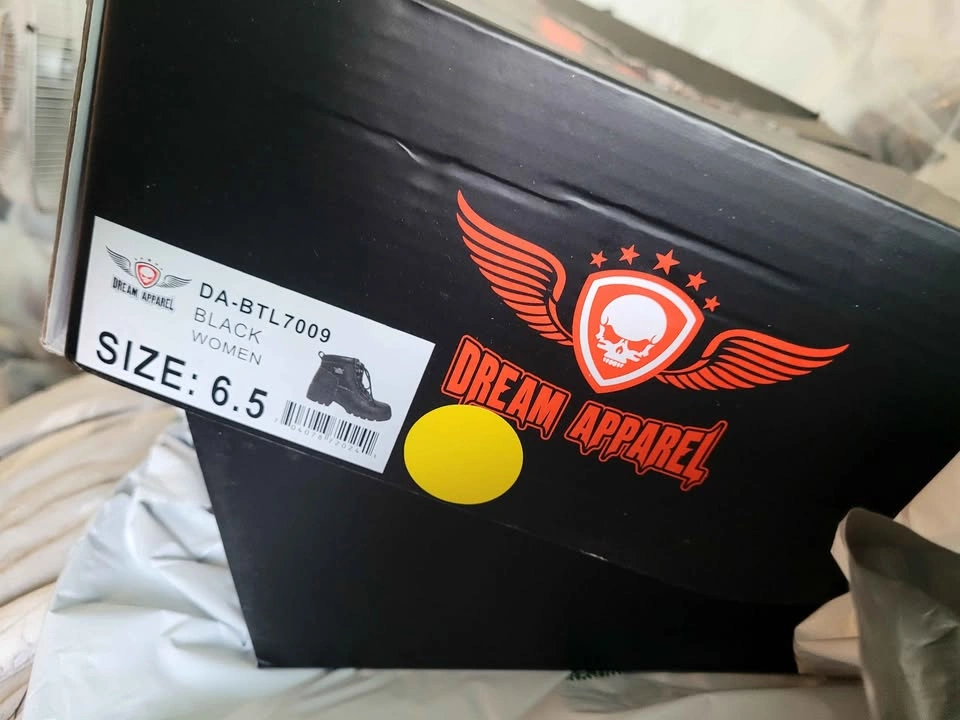 New Dream Apparel Black Boots - photo 2