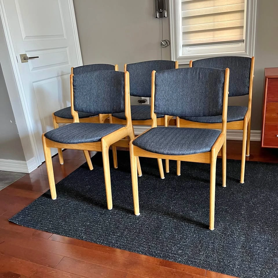 Set of 5 Mid-Century Modern Dining Chairs