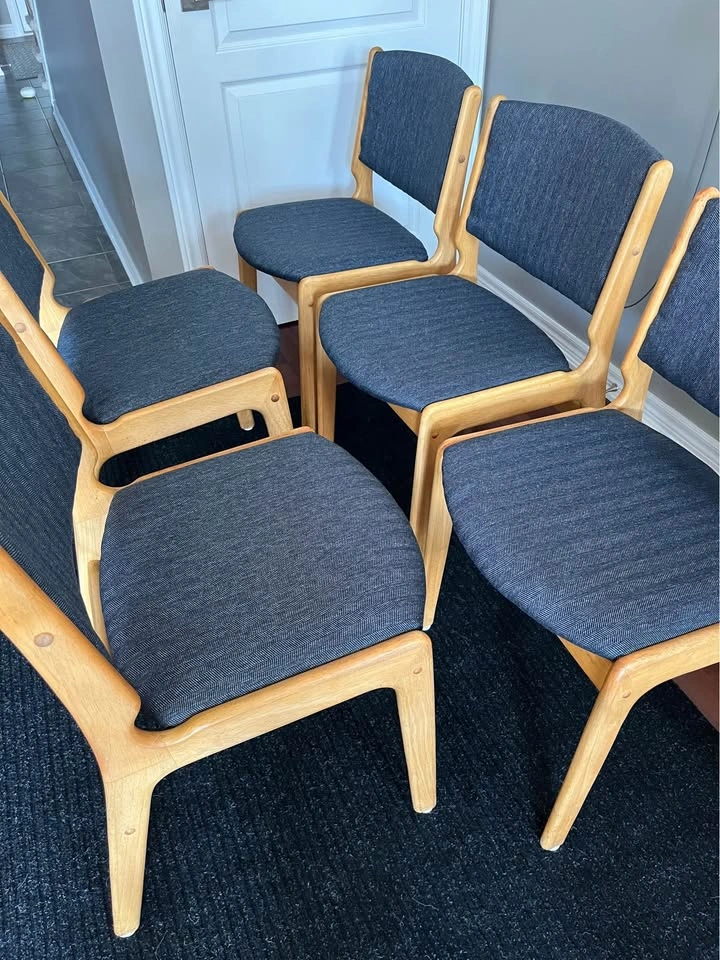Set of 5 Mid-Century Modern Dining Chairs - photo 2