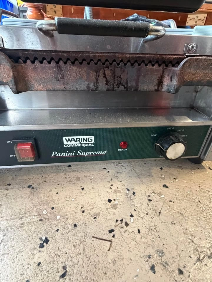 Waring Commercial Panini Supremo Grill - photo 3
