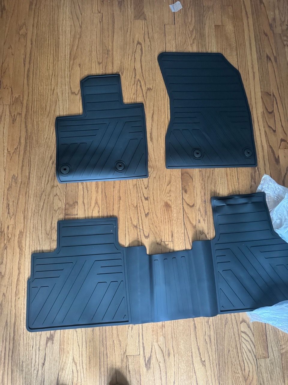 Floor Mats Custom Fit for Nissan Rogue 2021-2026 - photo 3