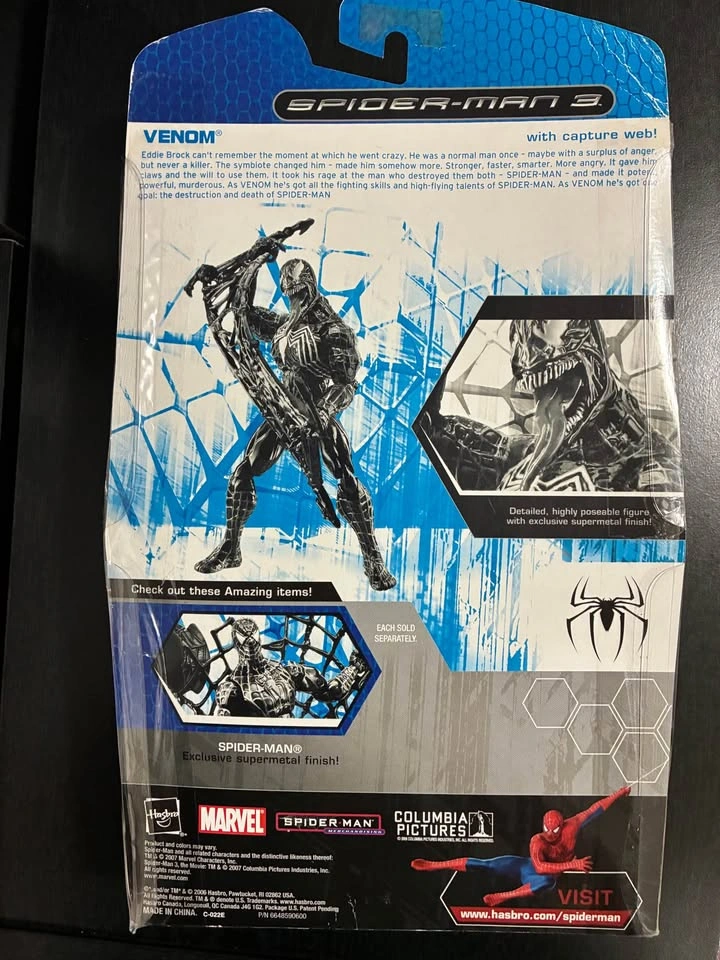 2007 Hasbro Spider-Man 3 Limited Edition Venom Figure - photo 2