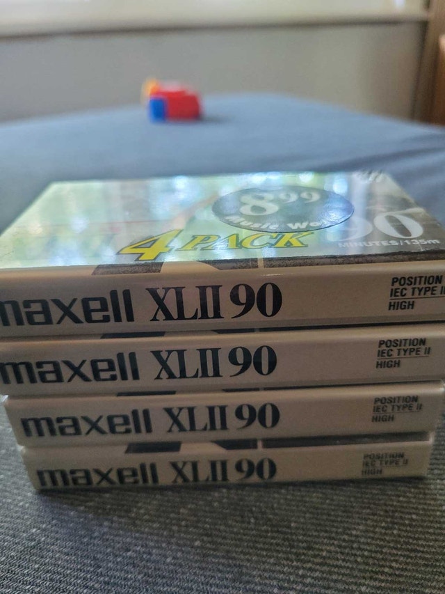 Maxell XLII 90 Audio Cassette Tapes - photo 2
