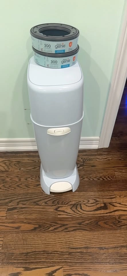 Diaper Pail with Refill Rings - photo 3