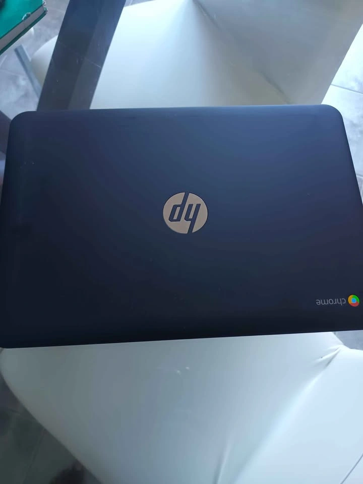 HP Chromebook 14 G3 4GB RAM 32GB SSD Touchscreen - photo 3