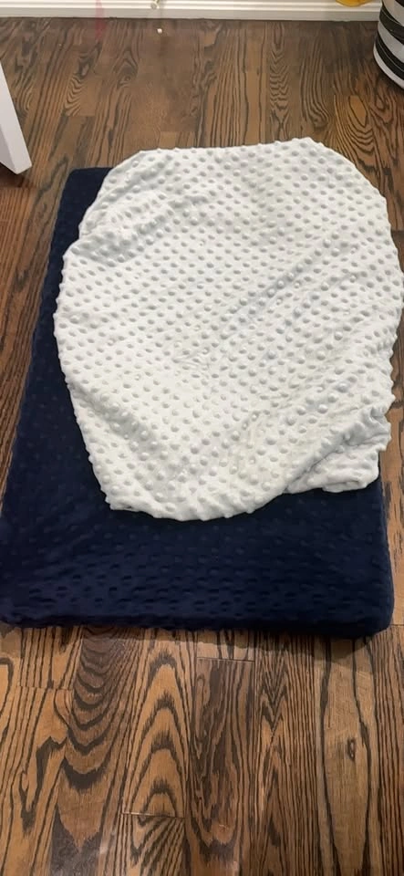 White Changing Pad - photo 4