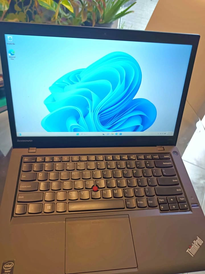 Lenovo ThinkPad T440s i7-4600U 12GB RAM 256GB SSD Win 11