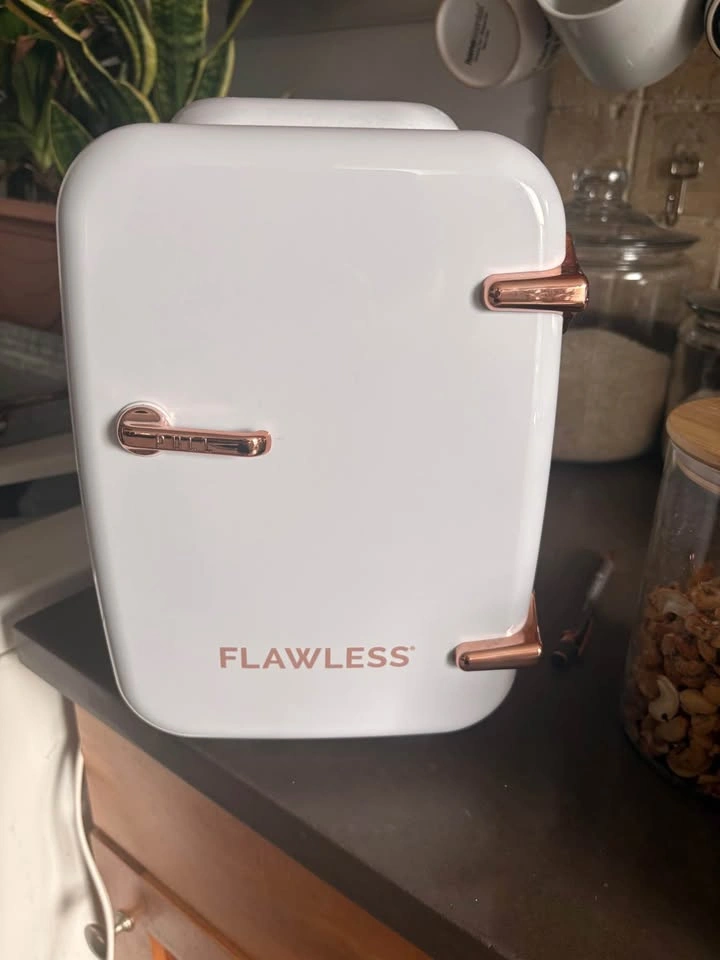 Mini fridge - photo 2