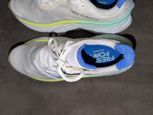 New Balance Fresh Foam More v4 Womens 9.5 White Blue Yellow - photo 5