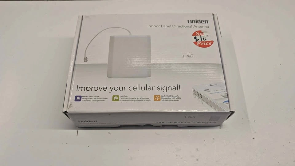 Uniden UNI-374 Indoor Panel Directional Antenna