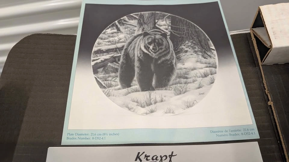 1988 Paul Krapf “The Grizzly Bear” Limited Edition Plate - photo 4
