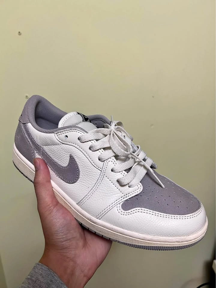 Jordan 1 Low Bundle 450$ size 9