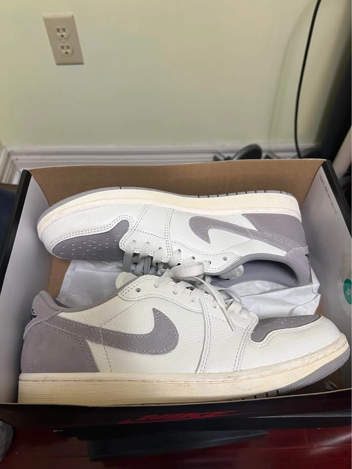 Jordan 1 Low Bundle 450$ size 9 - photo 2
