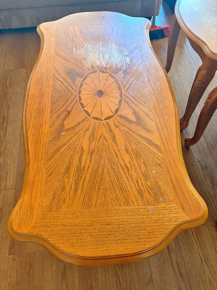 Coffee tables and side tables