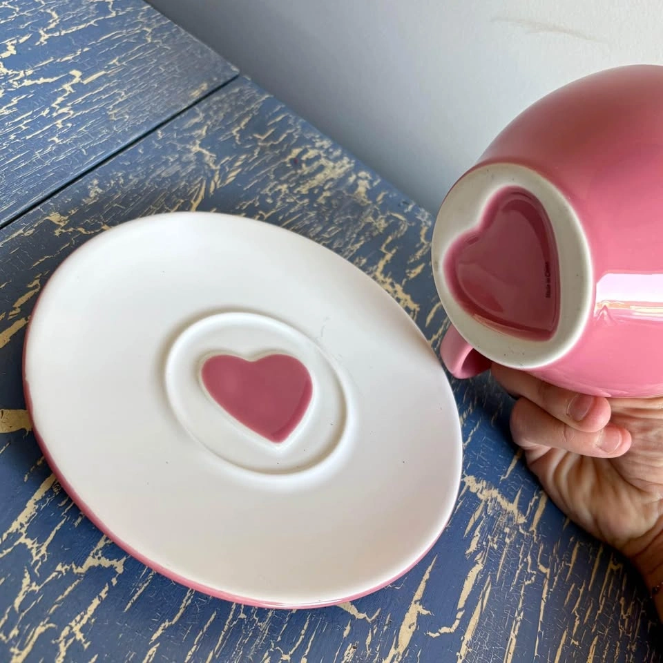 Cute Starbucks Coffee Heart Cup and Saucer Set - photo 4