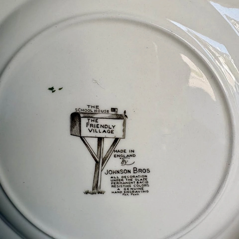 Johnson Brothers The School House 10" Decorative Plate - photo 4