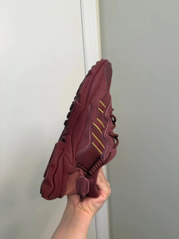 Adidas OZWEEGO Sneakers - photo 4