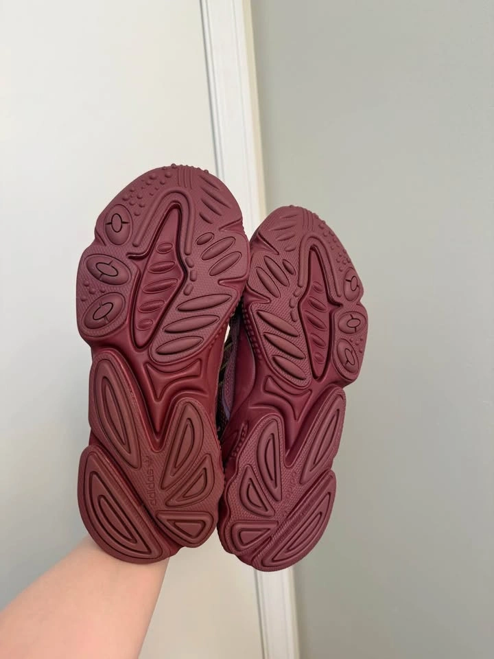 Adidas OZWEEGO Sneakers - photo 5